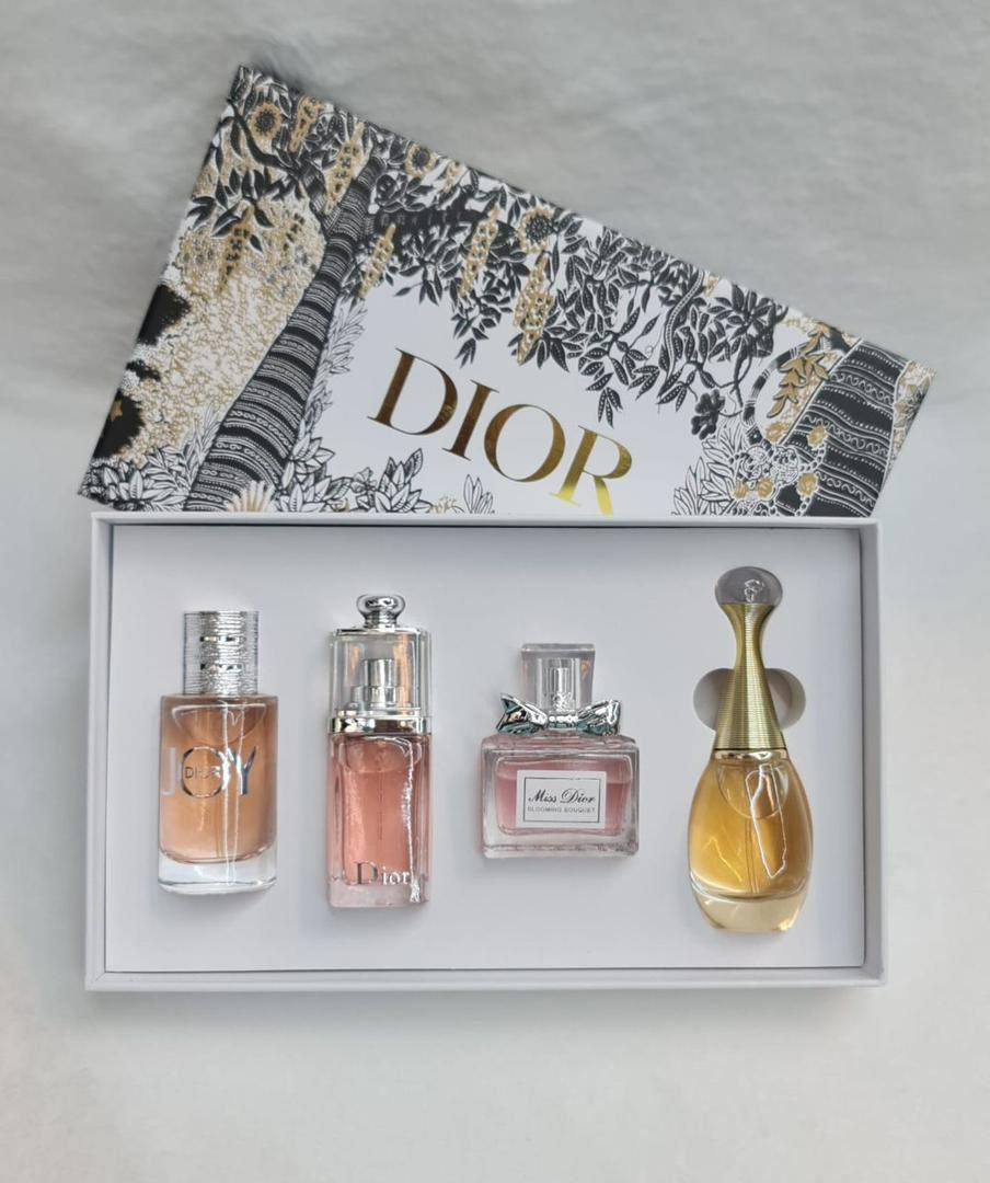 MISS DIOR 4in1 GIFT SET 4x30ml – ZAUK PERFUMES